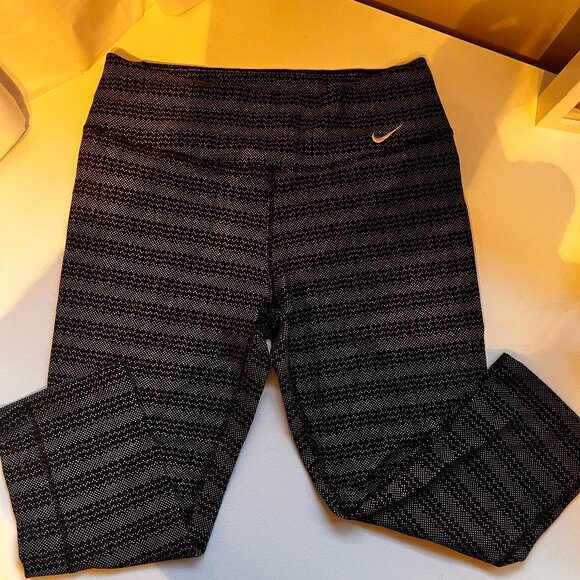 Nike Pants - Nike Black + Grey Capri Legging Medium